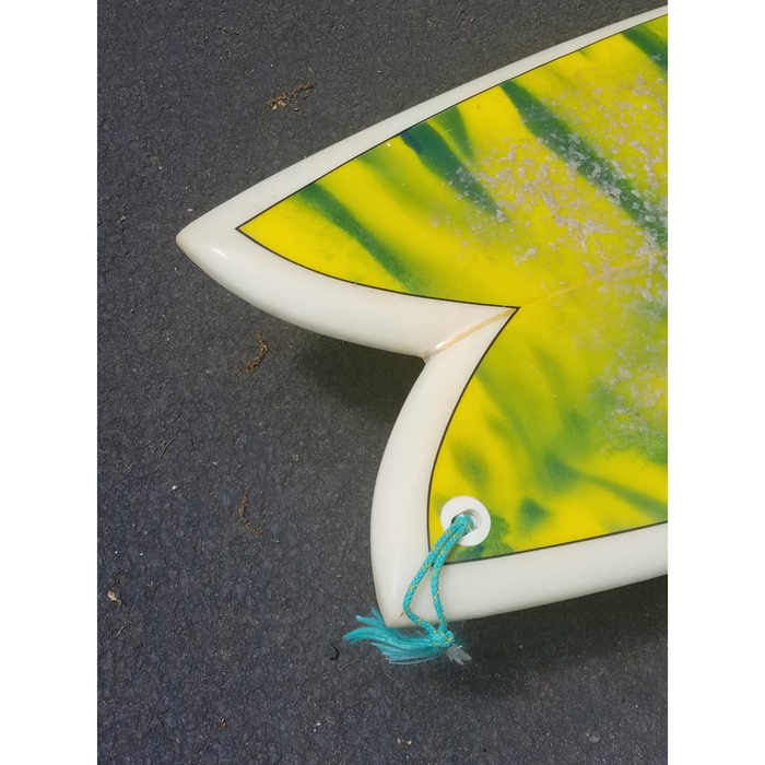 swallow tail surfboard shape