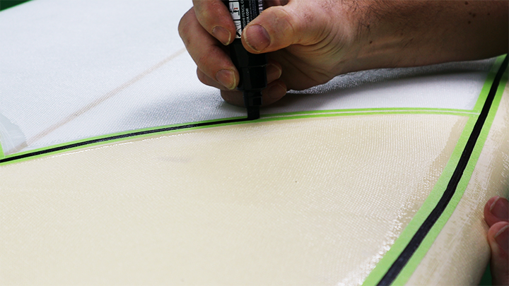 Posca Surfboard Paint Pen - Medium Tip