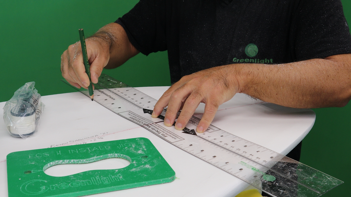 How and Where to Measure Surfboard Fin Placement and Fin Toein angle